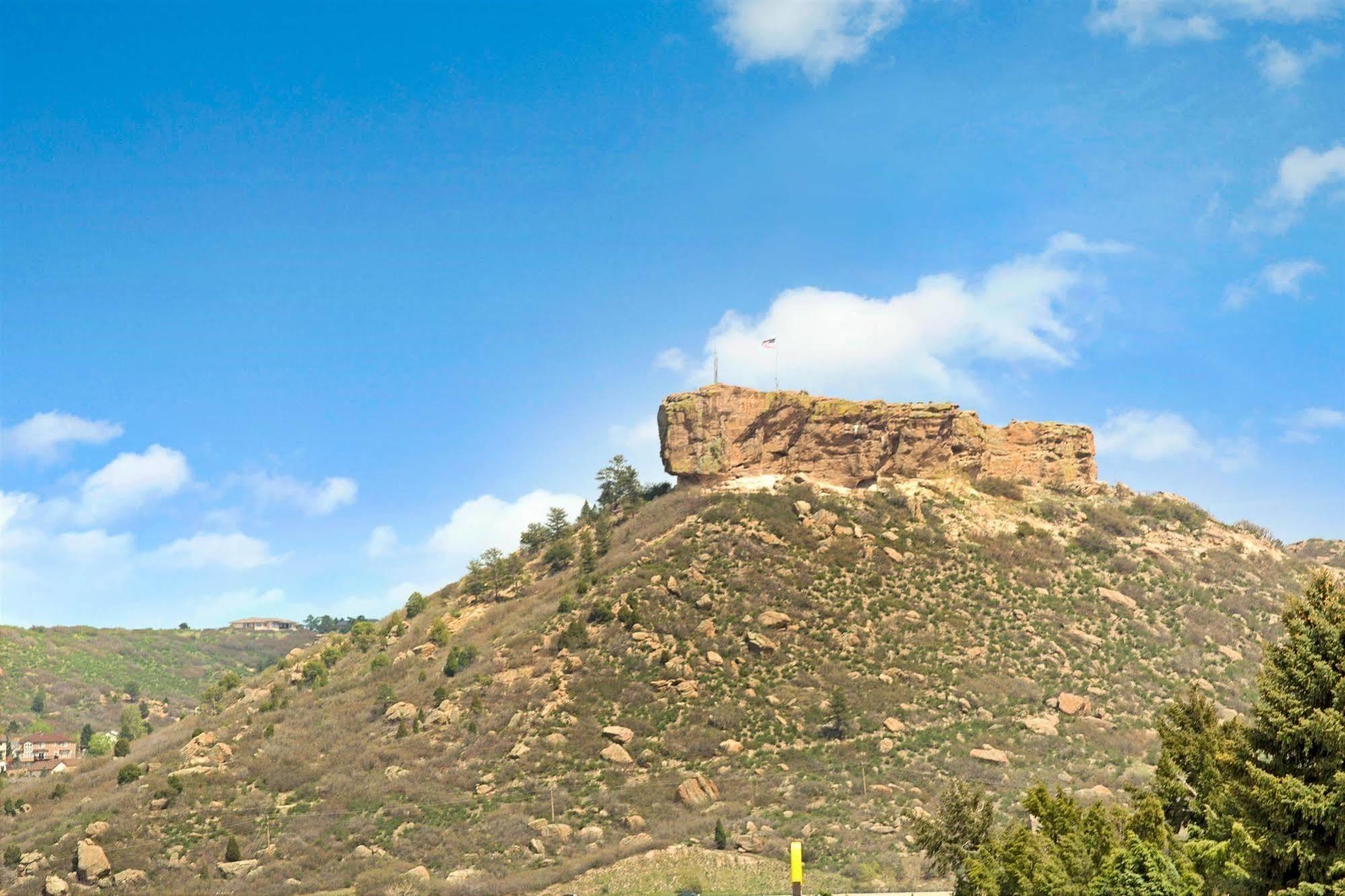 Oyo Hotel Castle Rock Co Downtown Exterior photo